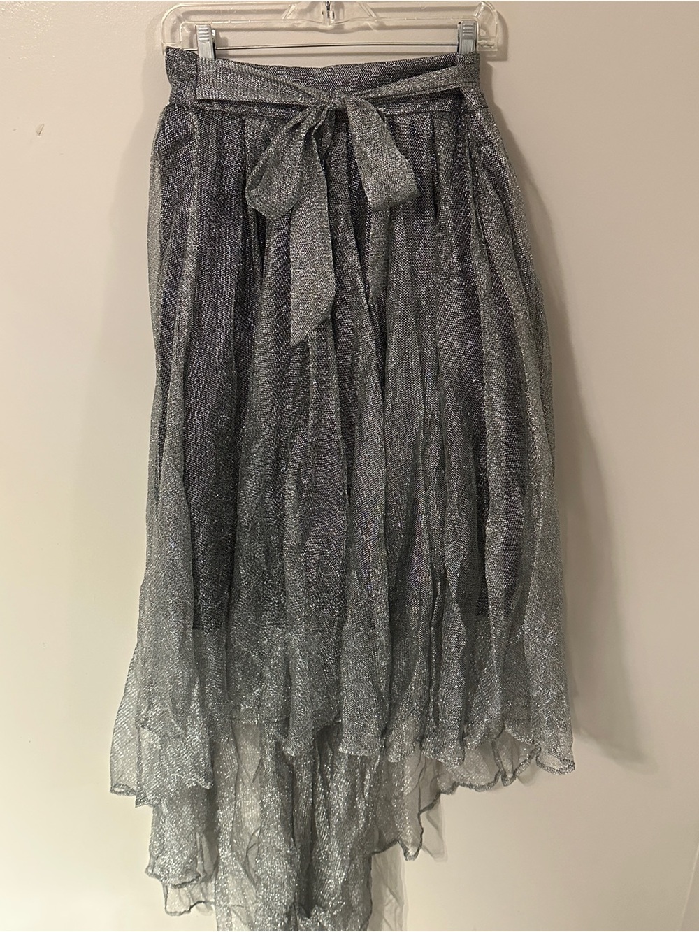 Gracia Silver Metallic High-Low Tie-Waist Skirt